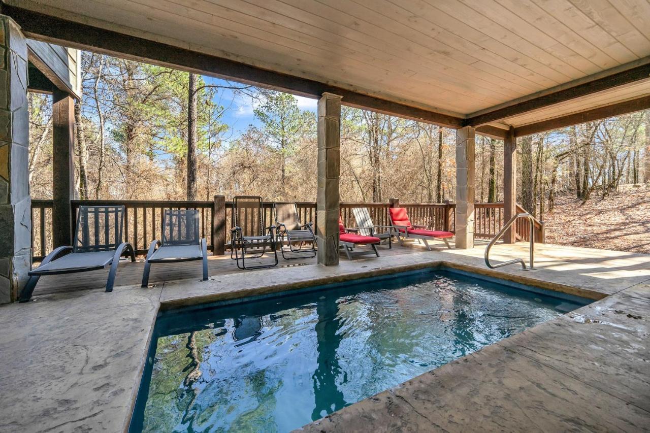 Merlot Mountain - Heated Spa Pool And Hot Tub! Cabin Broken Bow Eksteriør billede